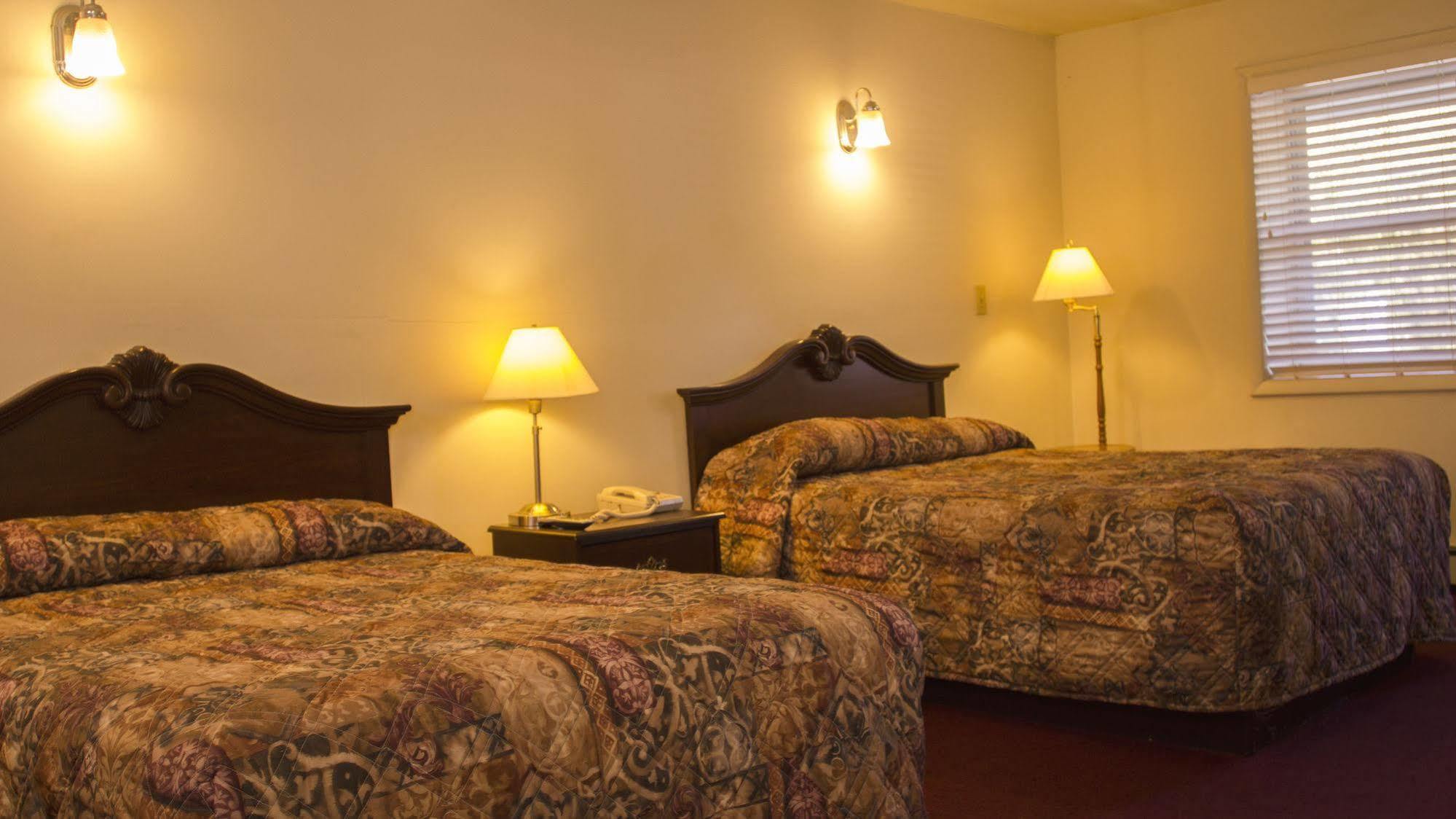 Countryside Motel Fishkill Bagian luar foto